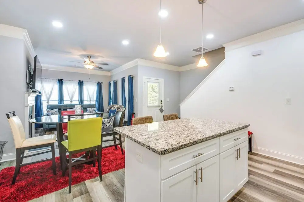 World Cup ATL Home Base w/ Patio in Orchard Knob!