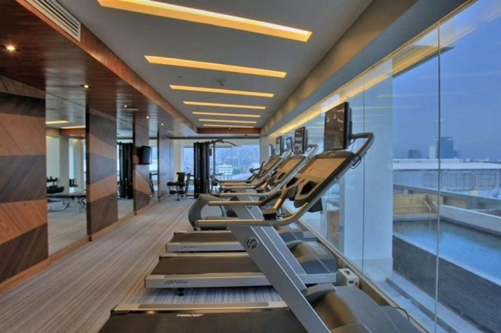 F1 Hotel Manila