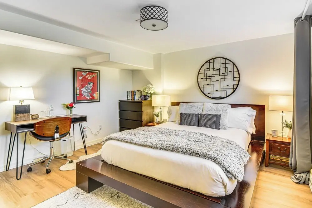3 Mi to Downtown Portland: Lush Flat w/ Fire Pit