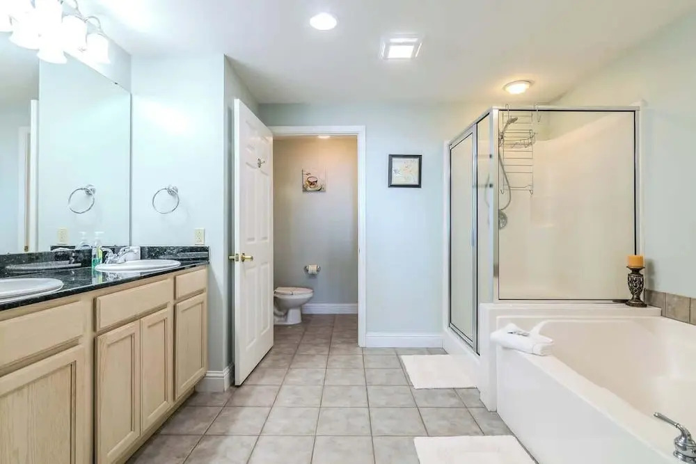 Beachview Condo at Legacy Tower 1 -405 - Fully Furnished 3 Bedroom 2 Bathroom