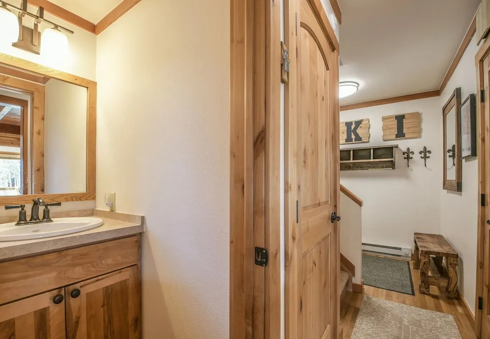 Tennis Townhomes 1336