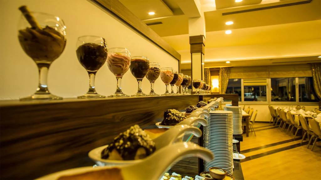 Parion Hotel