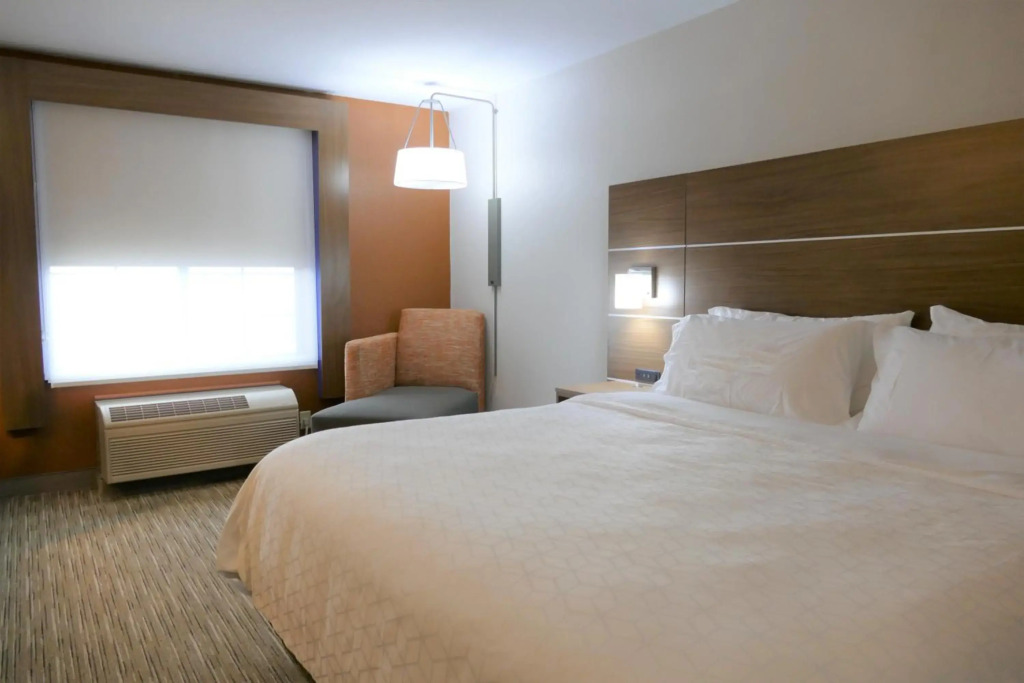 Holiday Inn Express Lebanon by IHG