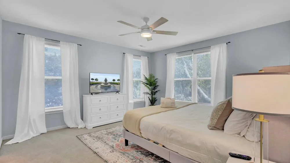 Ion by Avantstay Walk to Beach, Dining, Shopping Central Location Deck