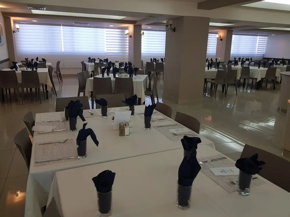 Restal Hotel