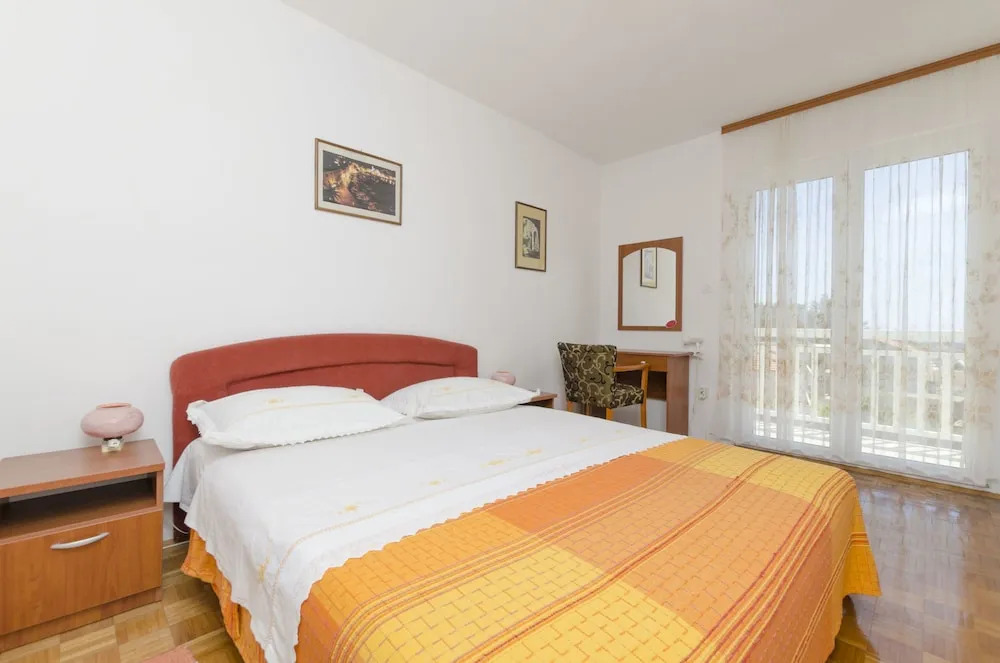 Apartments Majda