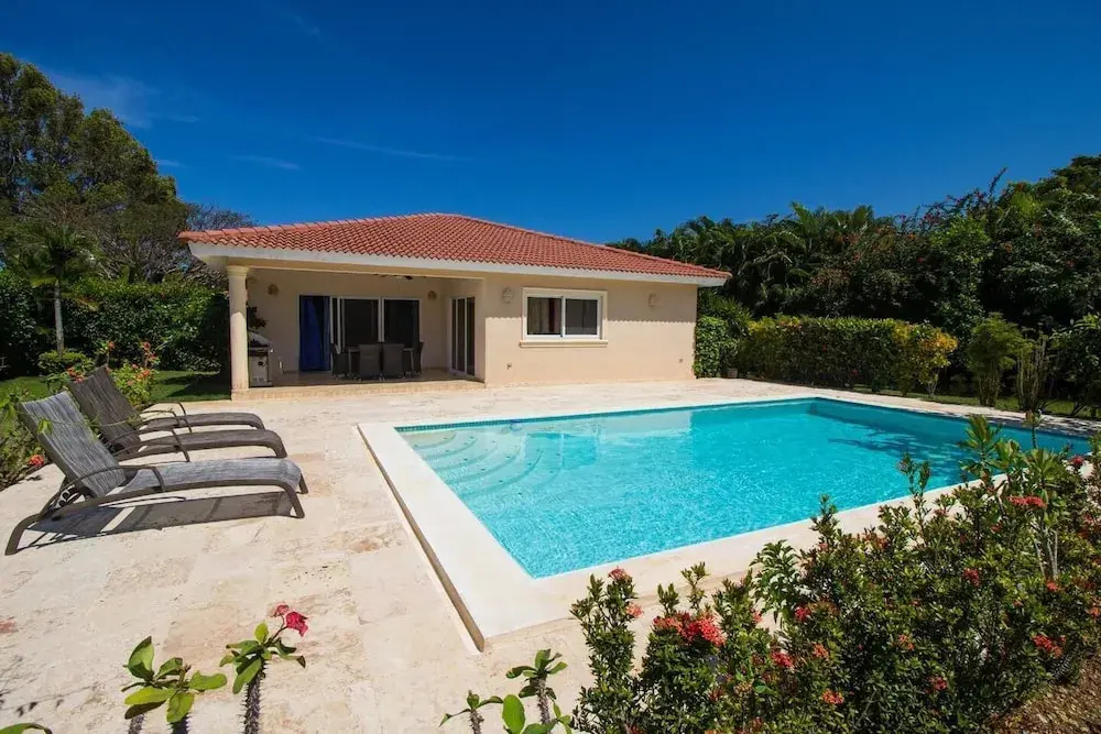 Sunny Days and Tropical Nights Await you