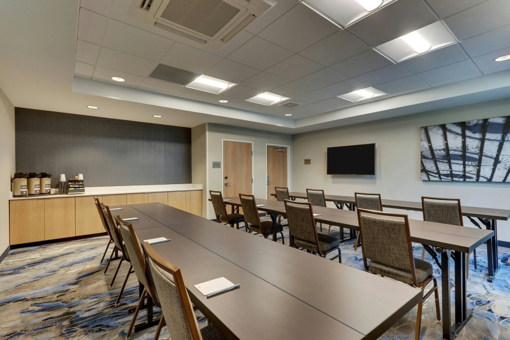 Fairfield Inn & Suites Warsaw