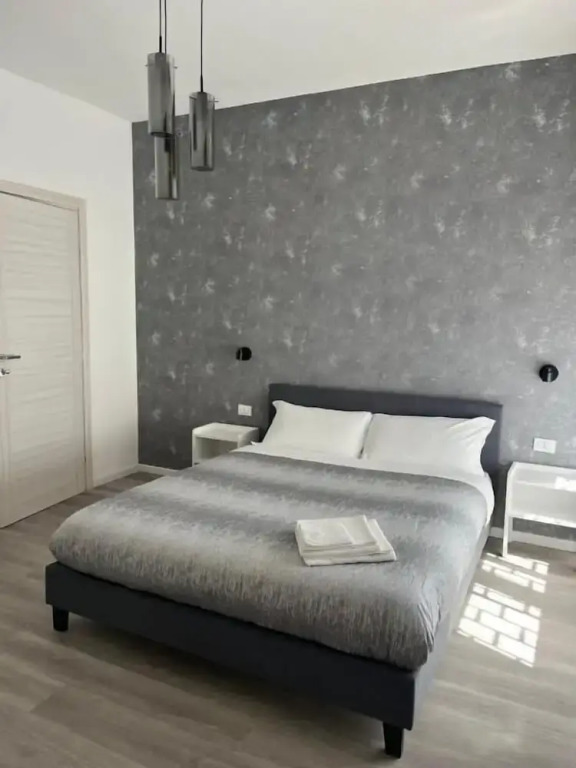 Tiburtina Urban Rooms