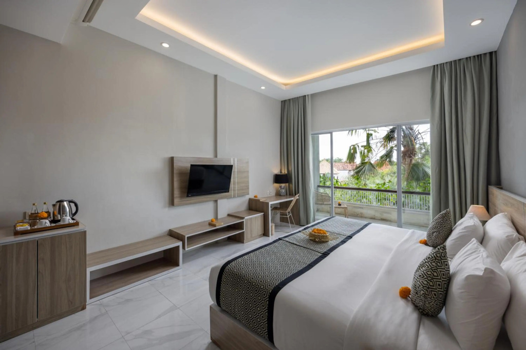 Tapa Tepi Kali Canggu