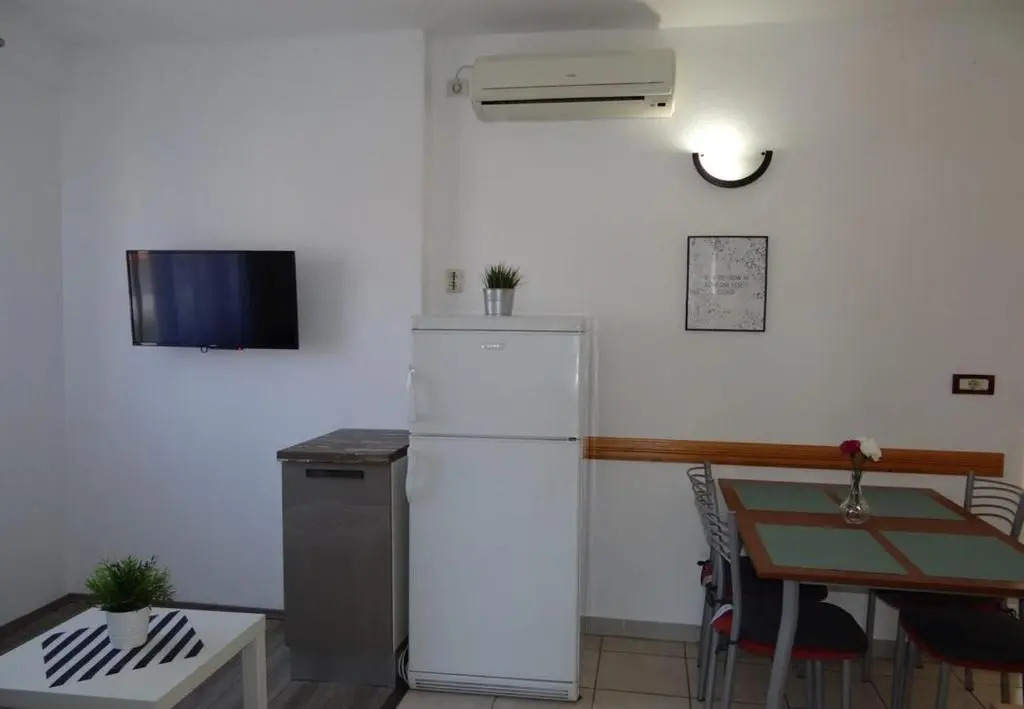 Apartments Mara - 70m from the sea
