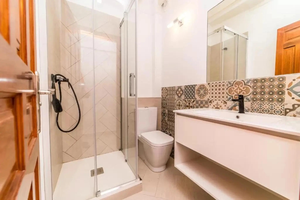 Alojamientos la Vila Mayor 7 by Seaward Suites