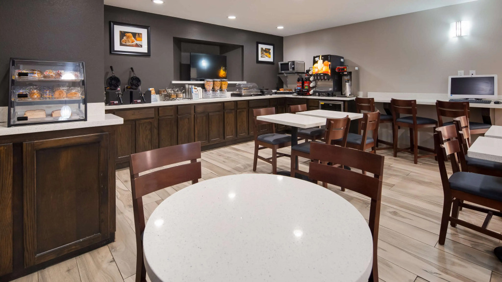 Best Western Executive Inn
