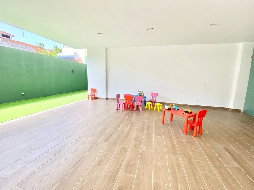 luxury 1br , Pool, Gym, Close Agora Mall