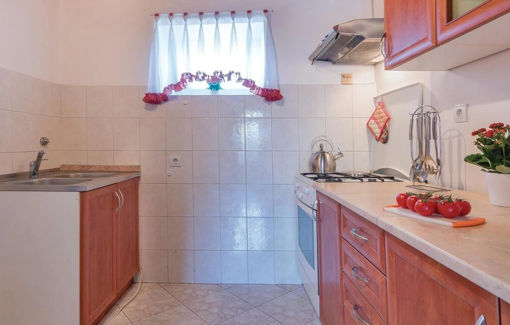Lovely Home In Pula With Wifi