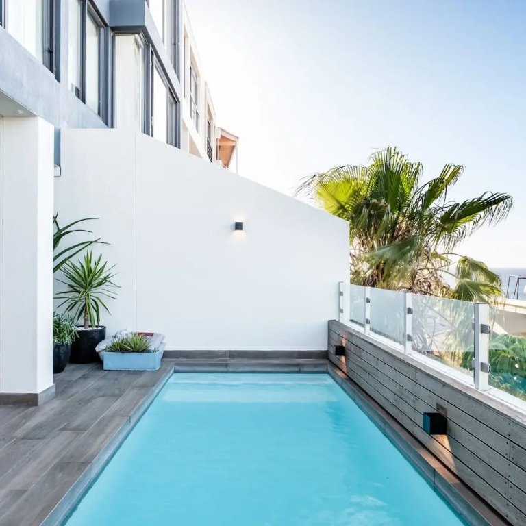 Luxurious Villa w Sea City Views Splendor Views