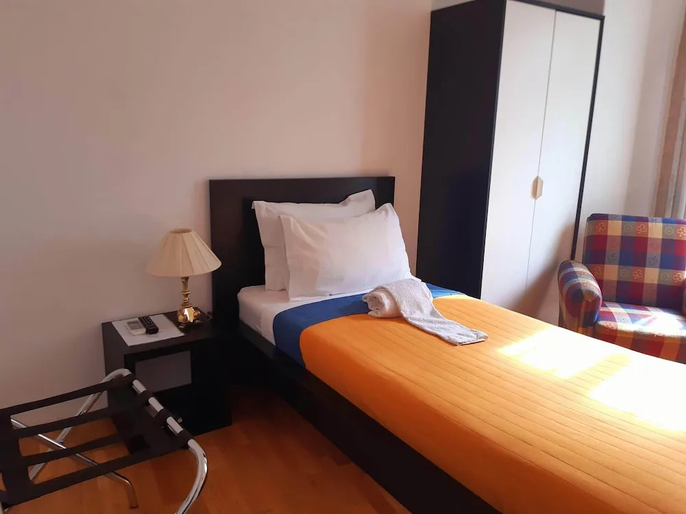Fado Bed & Breakfast Santos