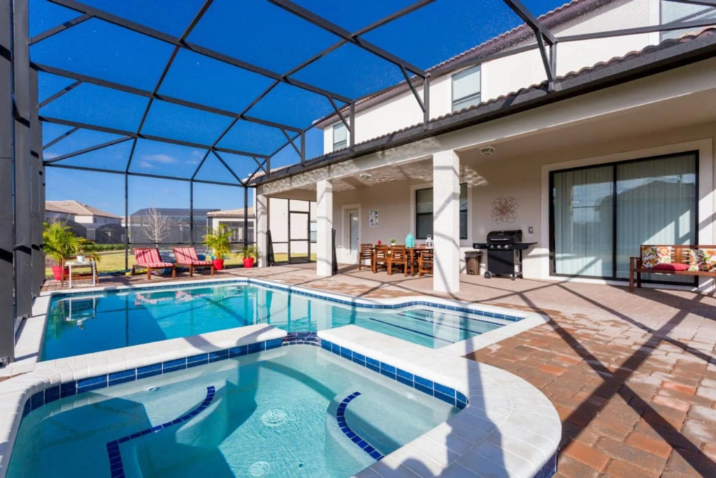 Amazing 5 bedroom home - Champions Gate Resort