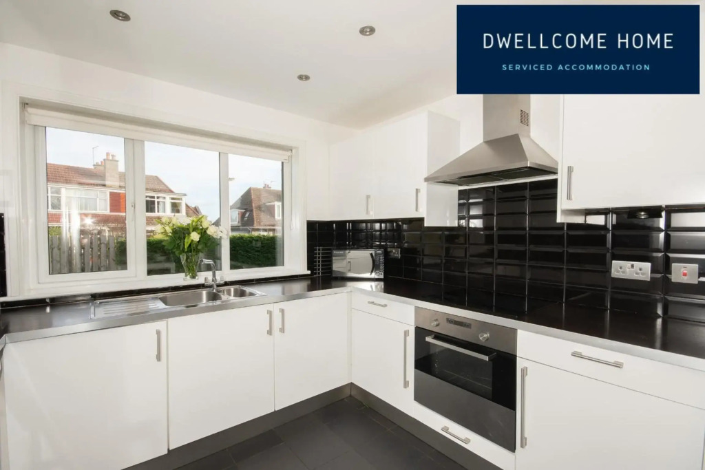 Find "DWELLCOME HOME Ltd" site for 10oo10 assurance from past guests FIVE DOUBLE Bedroom House with 6 beds, 1 King, 3 doubles, 1 small double, 1 single, 100Mbps broadband, drive parking for 2-3 vehicles, free street parking, Miles better than a hotel