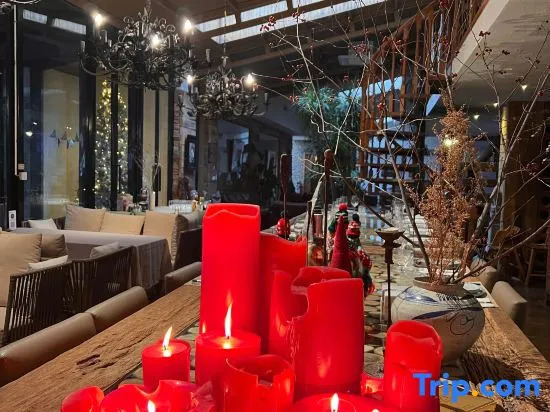Wanshenggu ART Homestay, Beijing