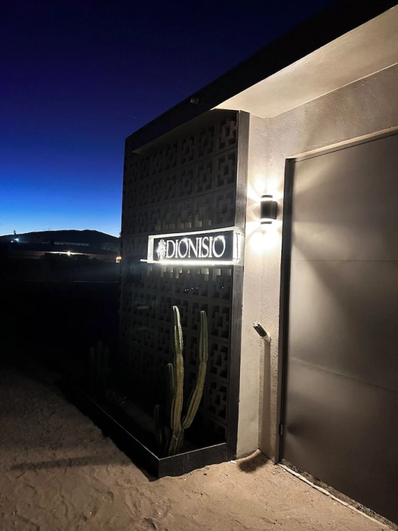 Dionisio by LOEW Valle de Guadalupe, Ensenada, México