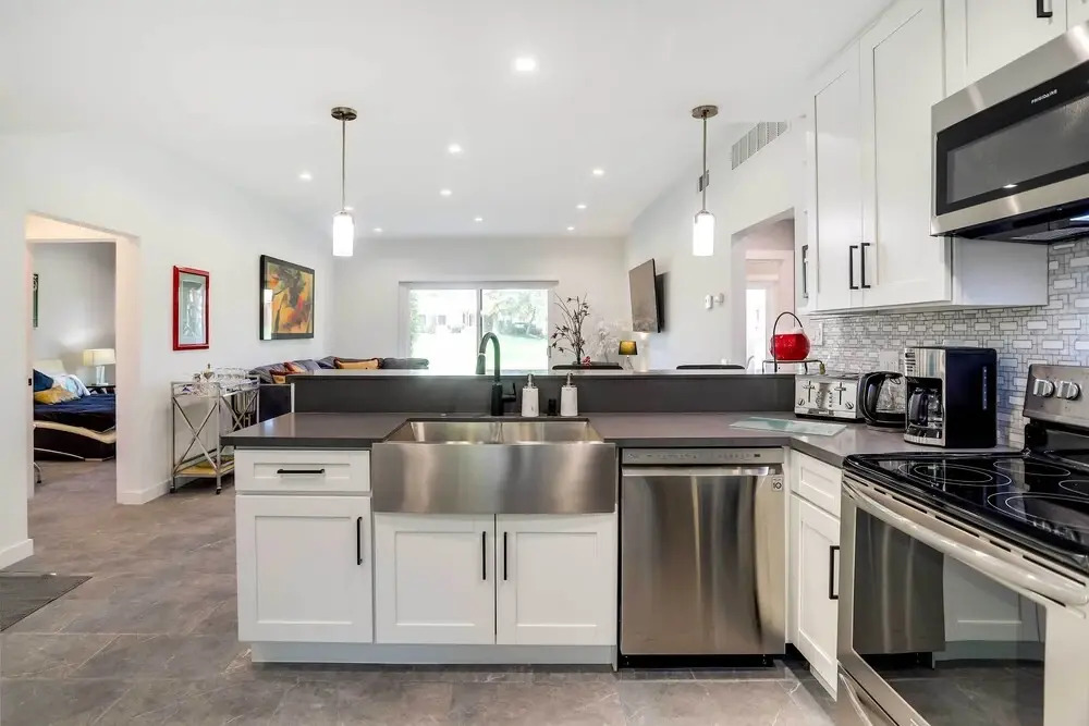 11 Mi to Coachella Valley: Pet-friendly Home!
