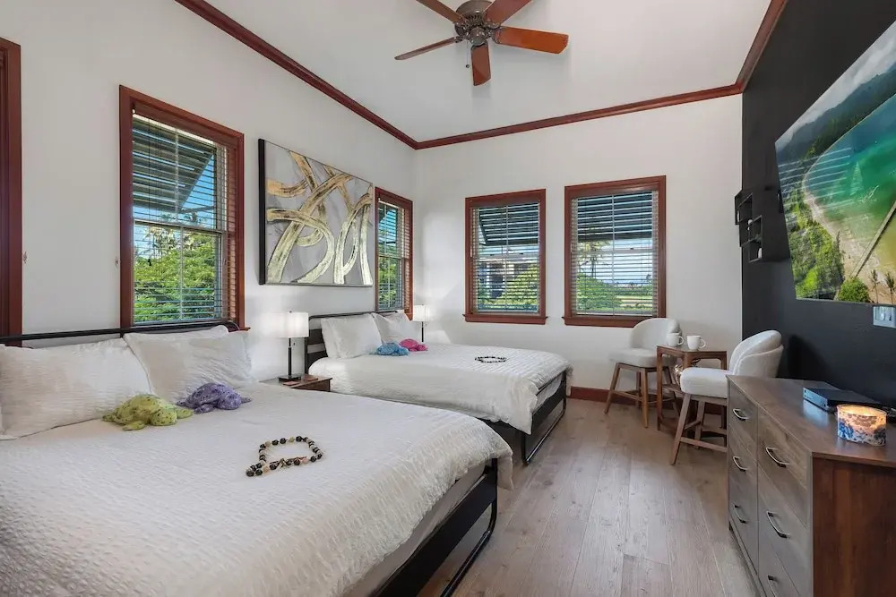 Hilton Pool Pass Included, Kolea - Luxe Penthouse, Walk to Beach