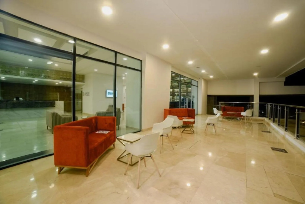 Hotel Dorado Plaza Alto Prado