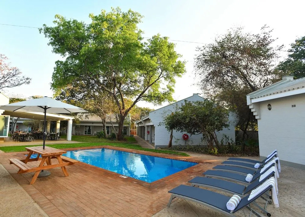 PheZulu Guest Lodge