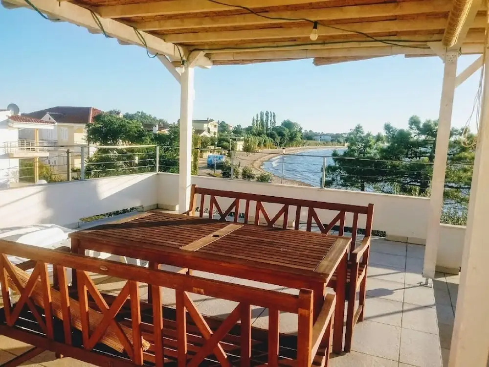 Charming Apartment in Vrsi Mulo, Great Place in Dalmatia for Family Vacation