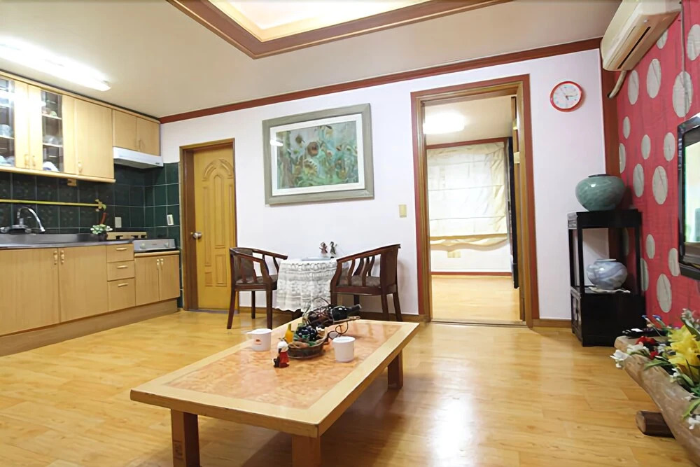 Gyeongju KB Pension