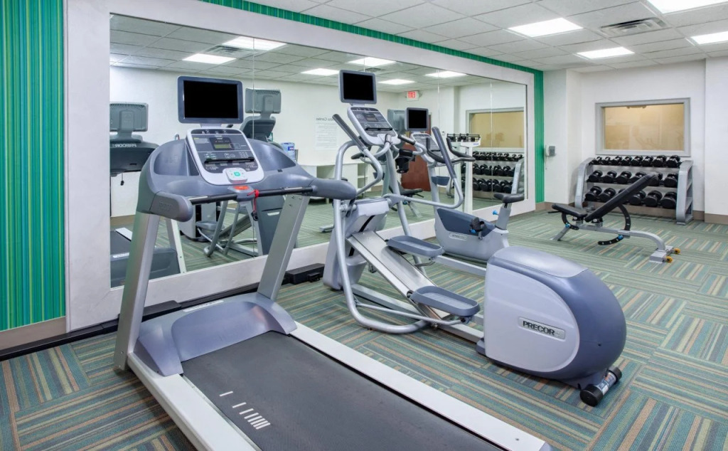 Holiday Inn Express & Suites Texarkana by IHG
