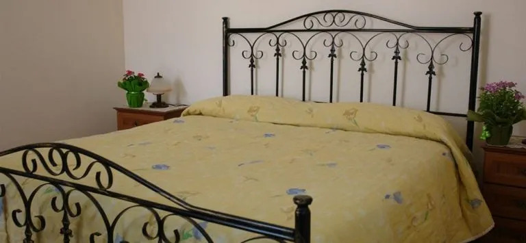 La Grevillea
