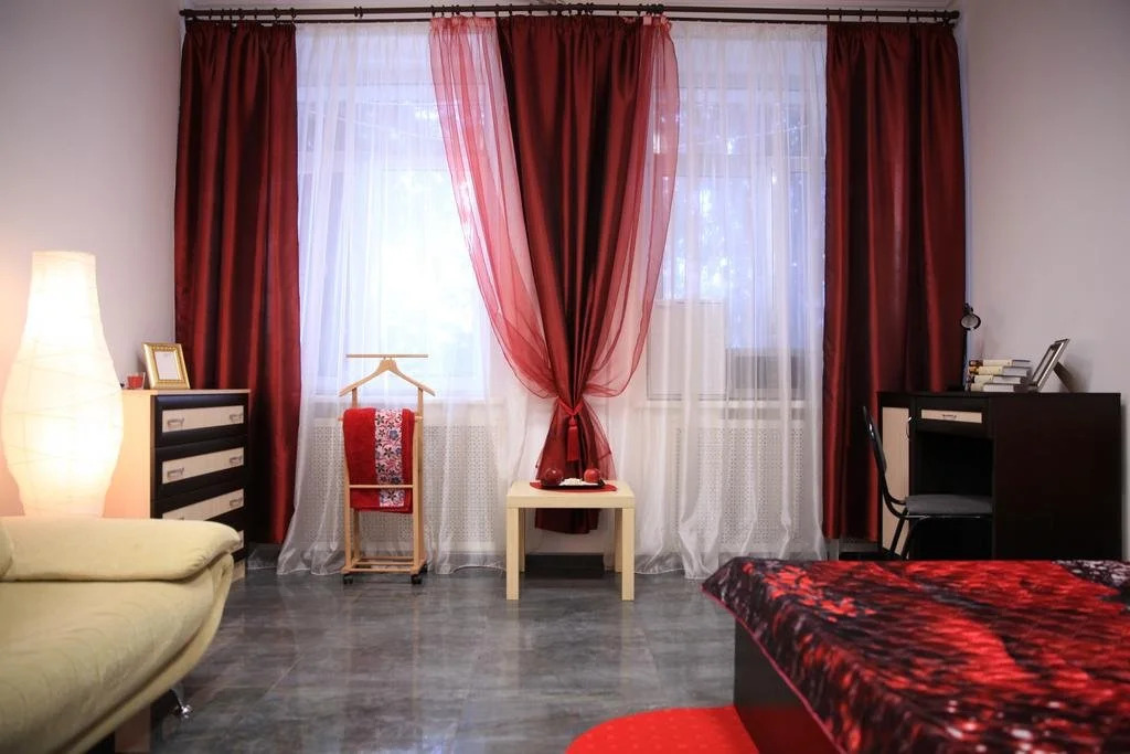 Home Slava White
