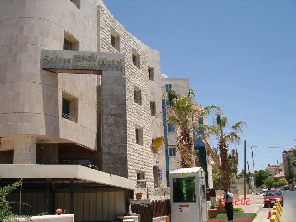 Beity Rose Suites Hotel