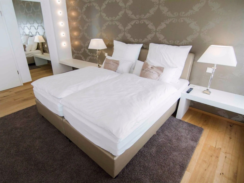 Haven Hotels - Helvetia Suites Düsseldorf City