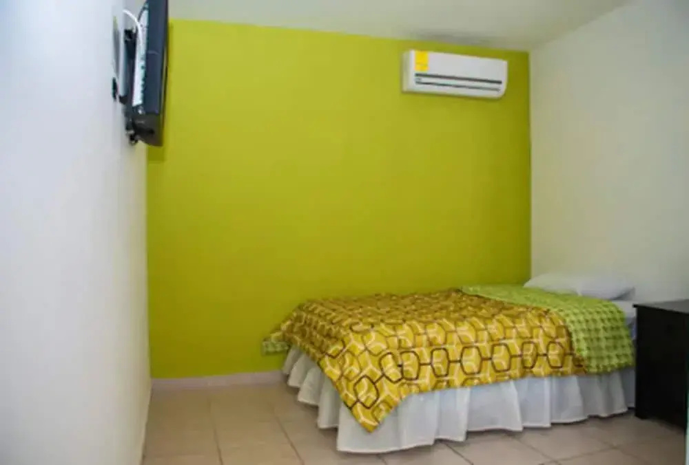 Hotel Bugambilias