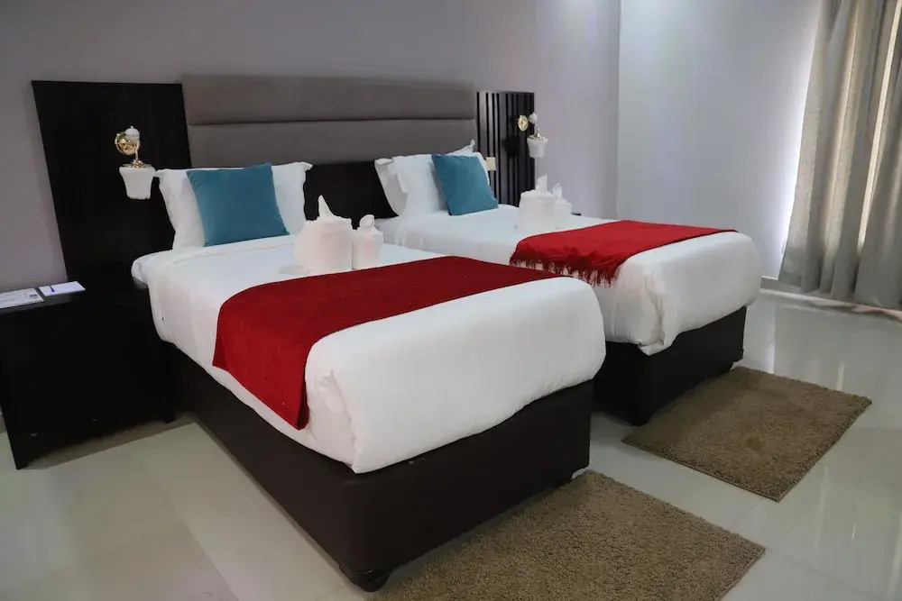 Dikukama Executive Hotel