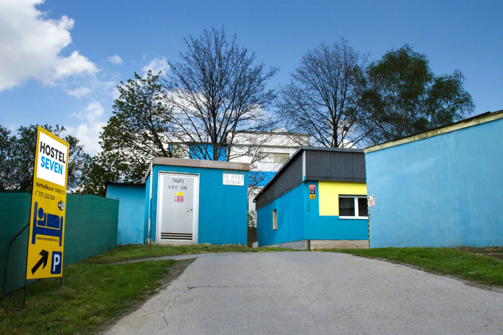 Hostel Seven