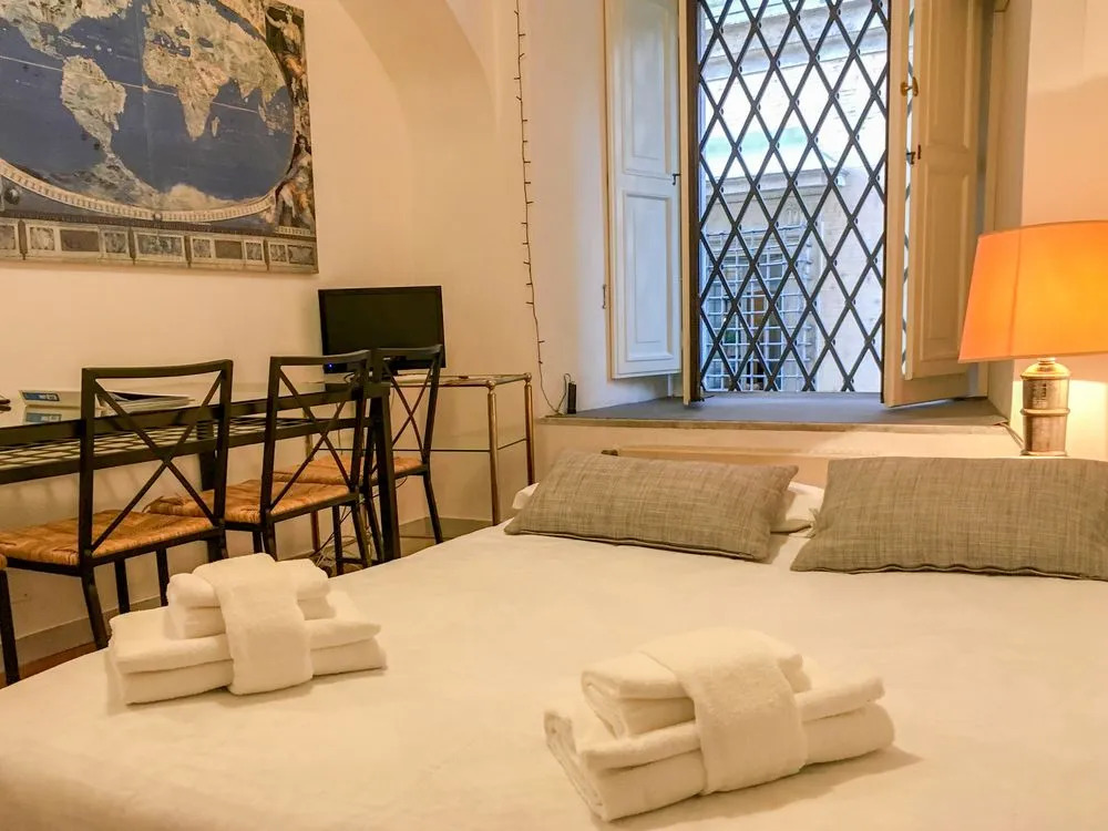 Prime 1Br/Ba Apt Next Colosseum