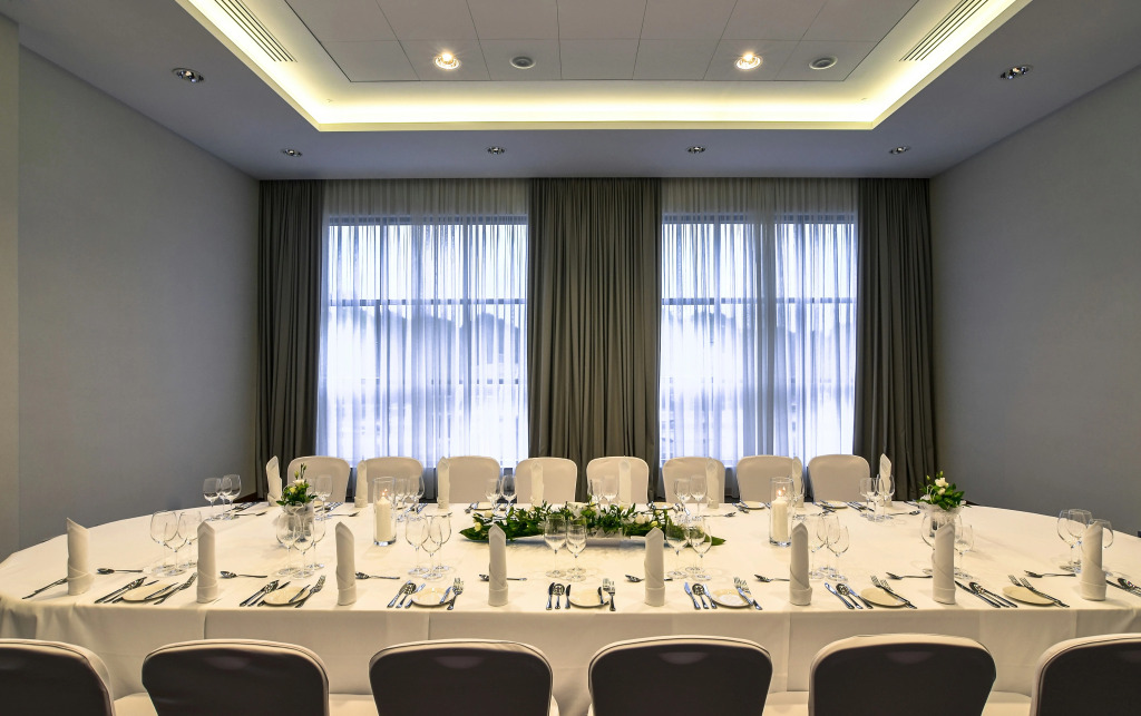 Double Tree by Hilton Lodz