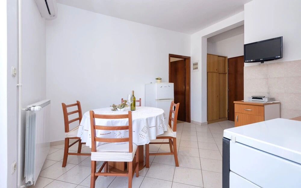 Apartments Draganic