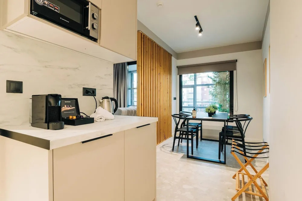 Athesense Suites