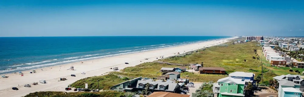 Weather Oar Knot 3 Bedroom Townhouse