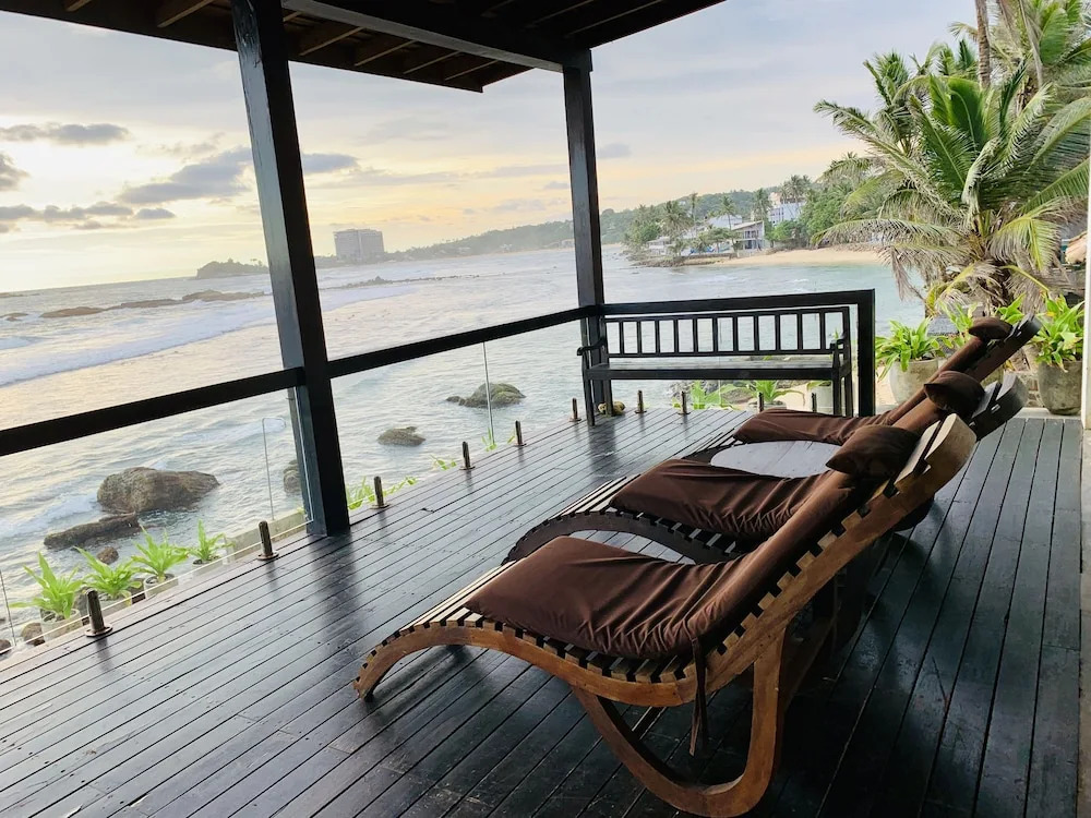 Thambilli Beach Front Villa