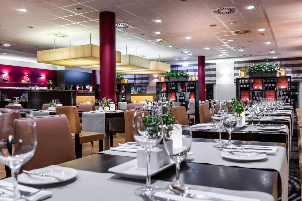 Hotel Regensburg operated by Beepartment