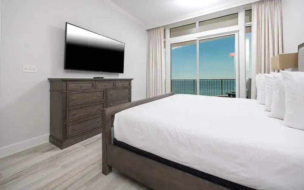 Phoenix Orange Beach 804 3 Bedroom Condo by RedAwning