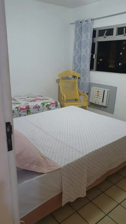 SUITE com BANHEIRO PRIVATIVO e QUARTO DUPLO