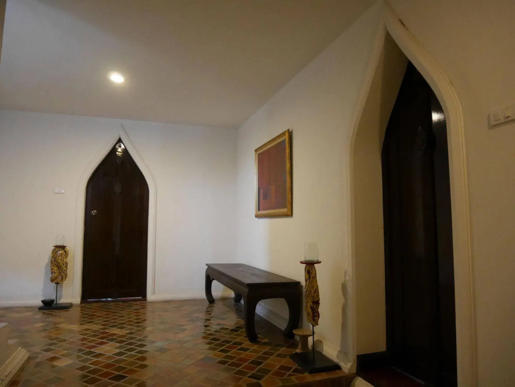 Ayutthaya Buri Dhevi