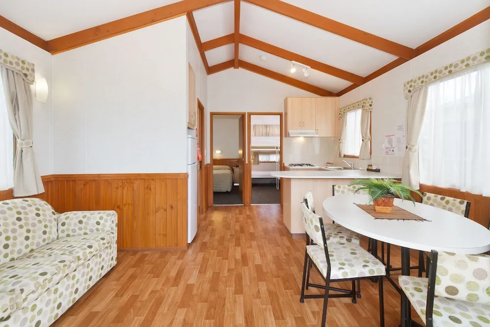 Sandhurst Motel
